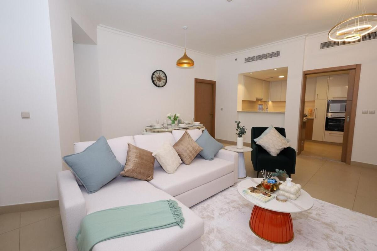 Lux 2 Bed In Downtown W Mall Access