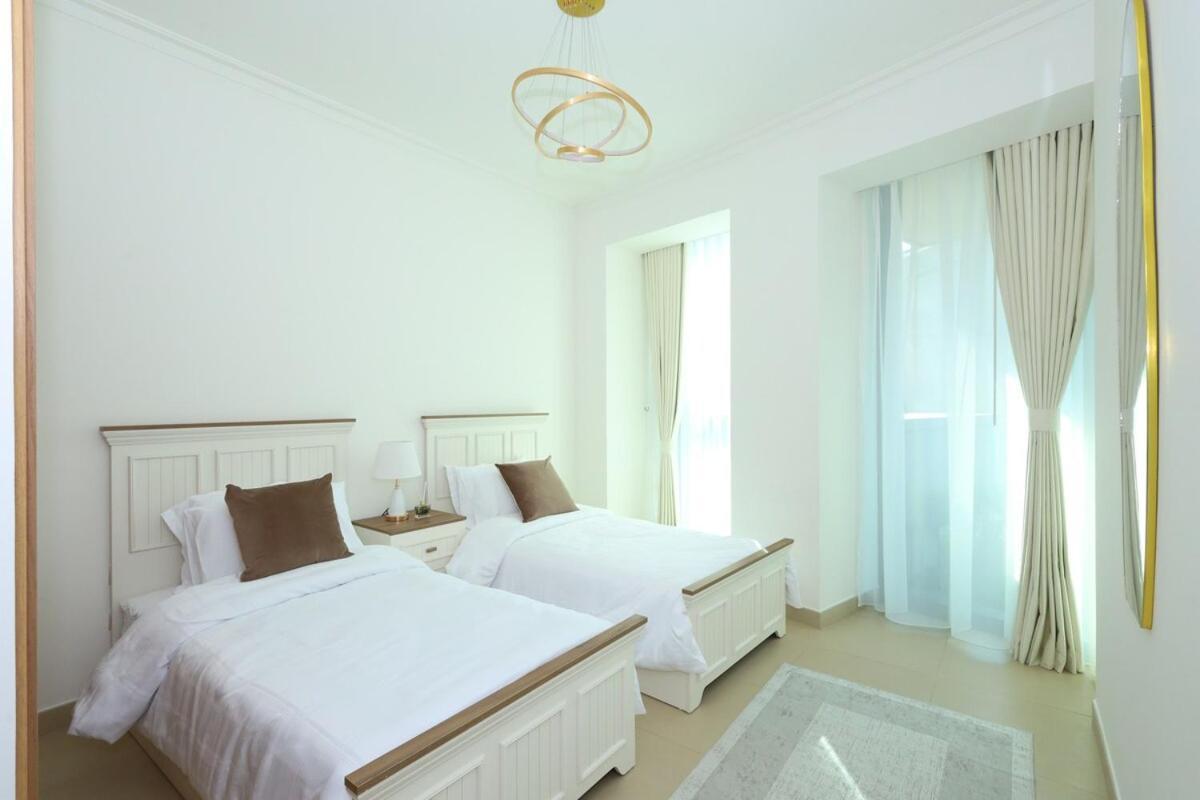 Apartment Lux 2 Bed In Downtown W Mall Access Dubai