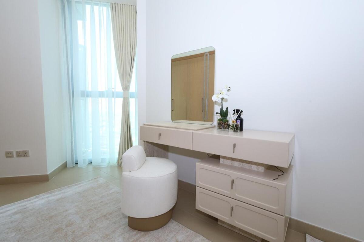 Lux 2 Bed In Downtown W Mall Access *